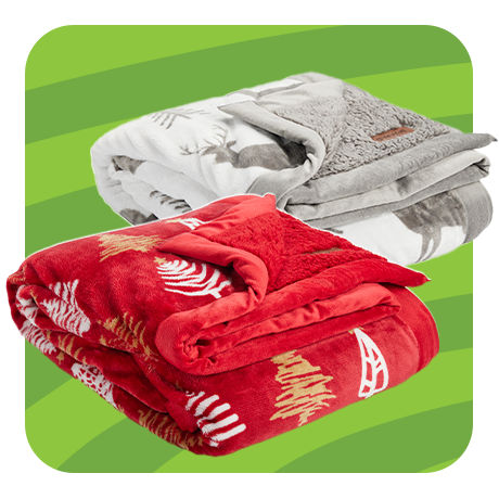 Festive Holiday Sherpa Blanket Throws