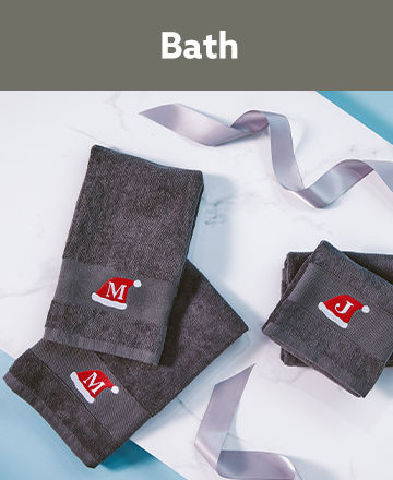 Grey Holiday Bath Towels with Engraved Santa Hat