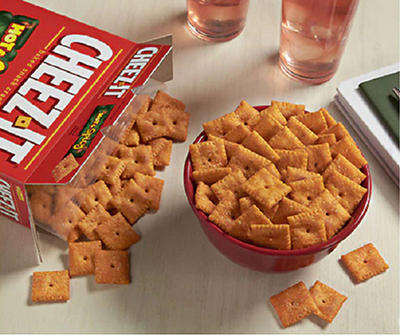 Cheez-It Baked Snack Cheese Crackers, Hot & Spicy, 7 oz Box