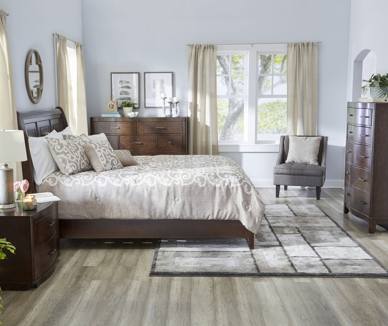 Manoticello Queen Storage Footboard 1 of 3 pieces Big Lots