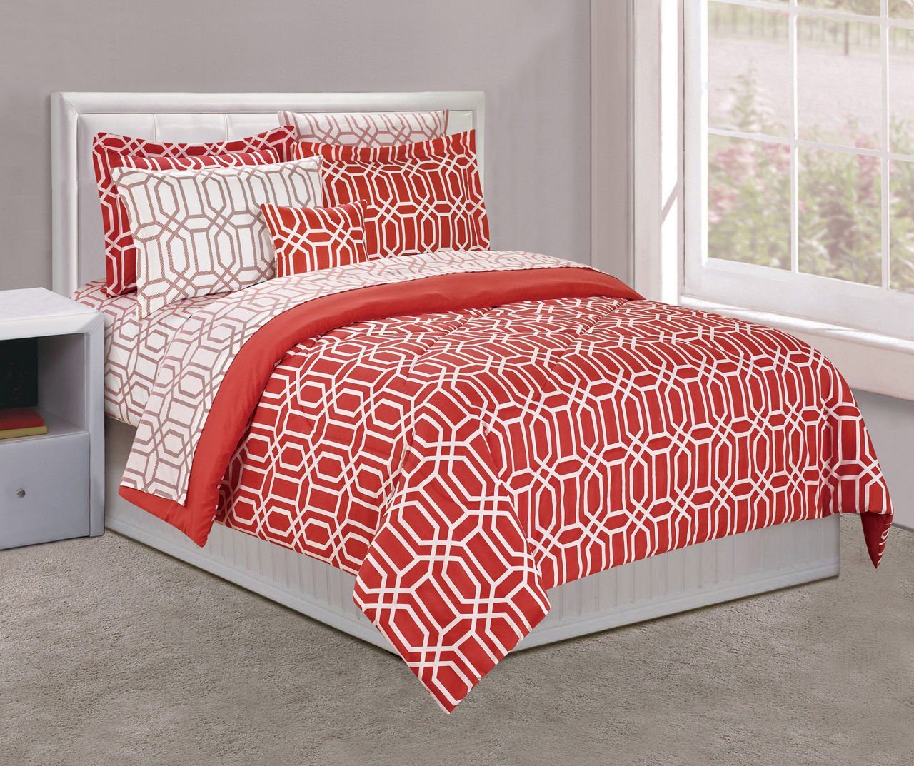 Coral Tile Queen 8-Piece Comforter Set