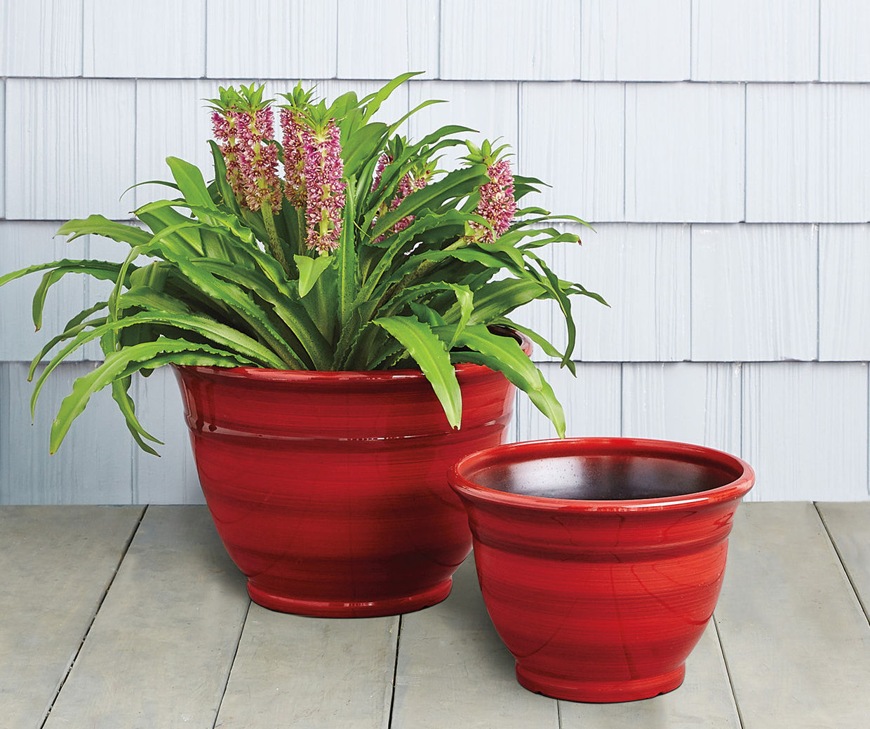 15.79" Red Zeus Brushed Plastic Planter