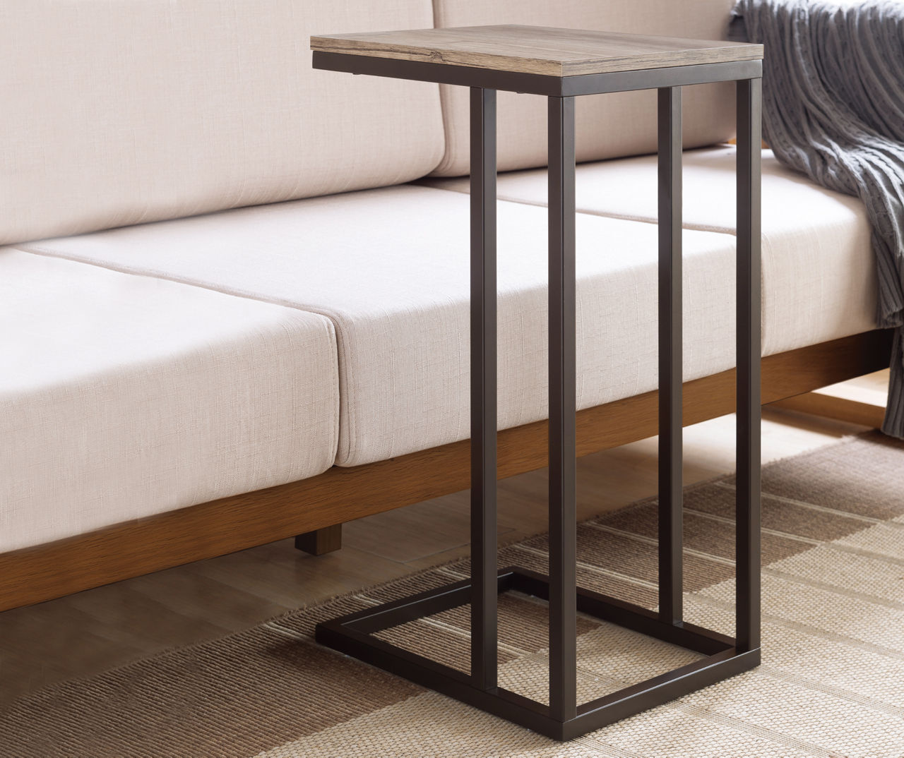 Oversized deals c table