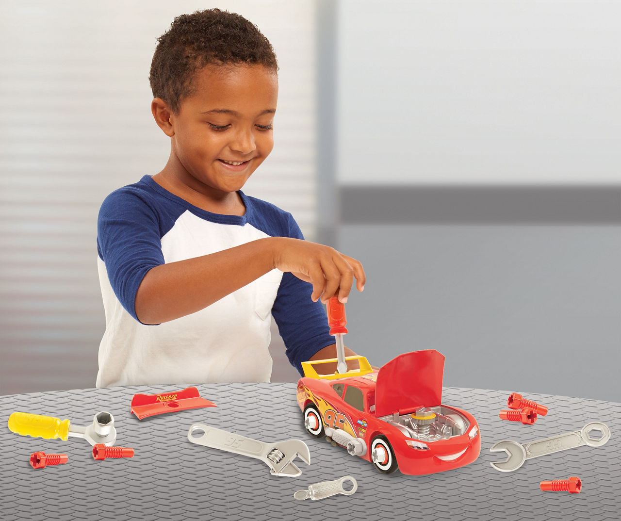 Disney Cars Race Ready Lightning McQueen Tool Kit