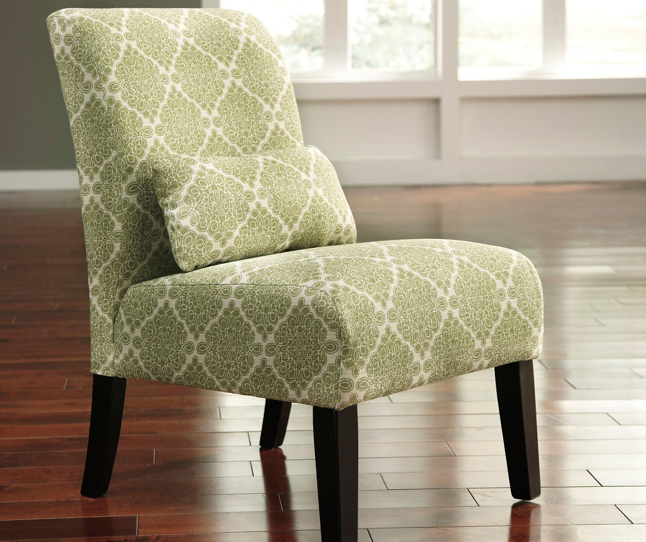 Kelly green accent discount chair