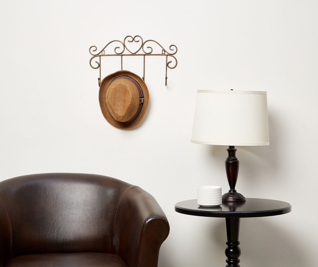 Hanging Metal Plate Holder With Hooks