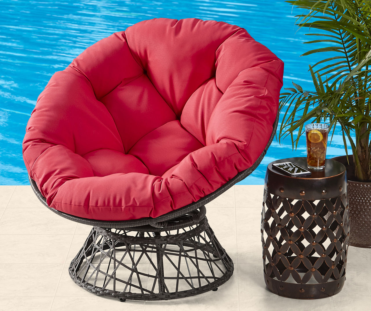 Wilson Fisher Papasan Swivel All Weather Wicker Chair with Red