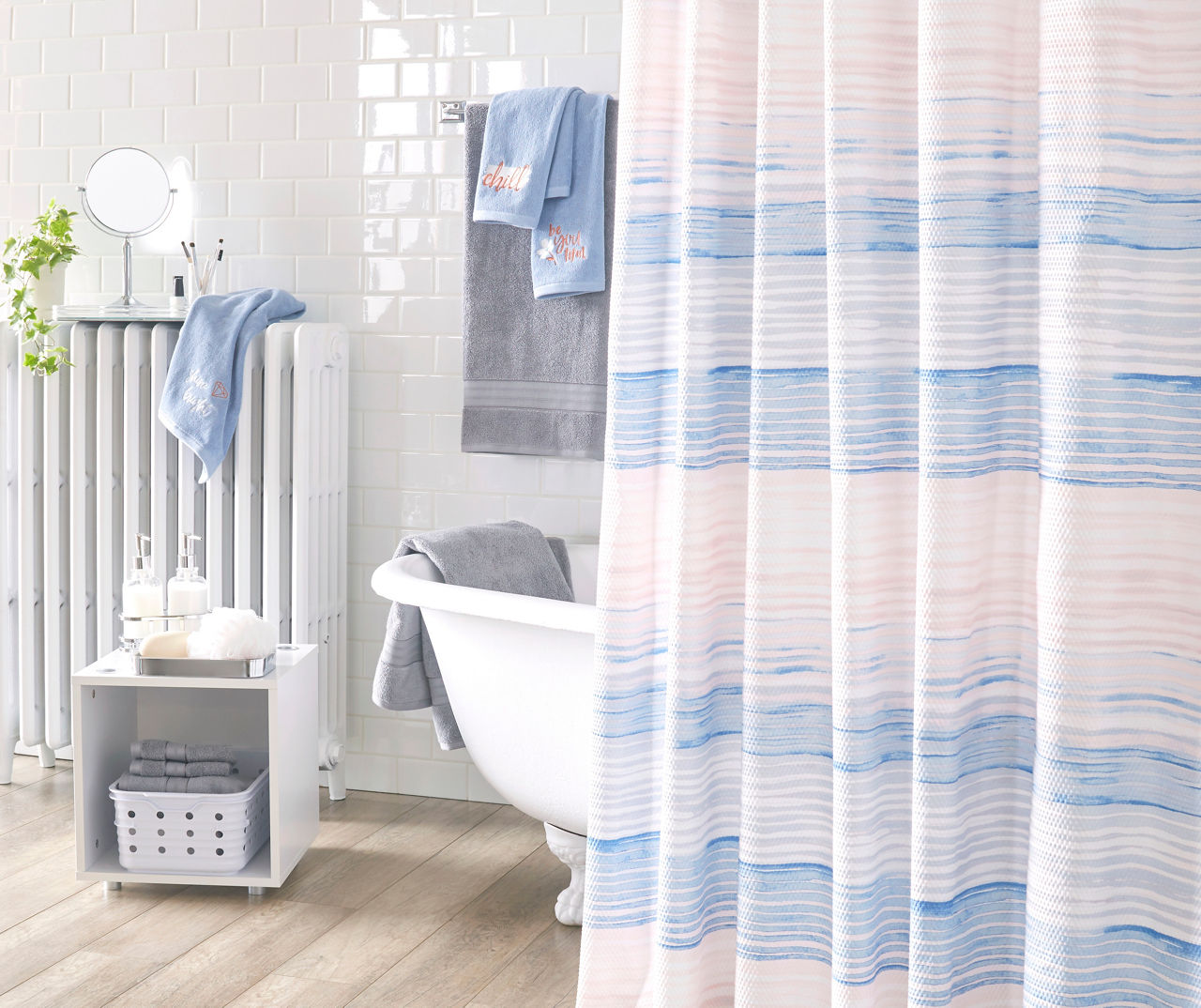 Living Colors Sky Blue Bath Towel