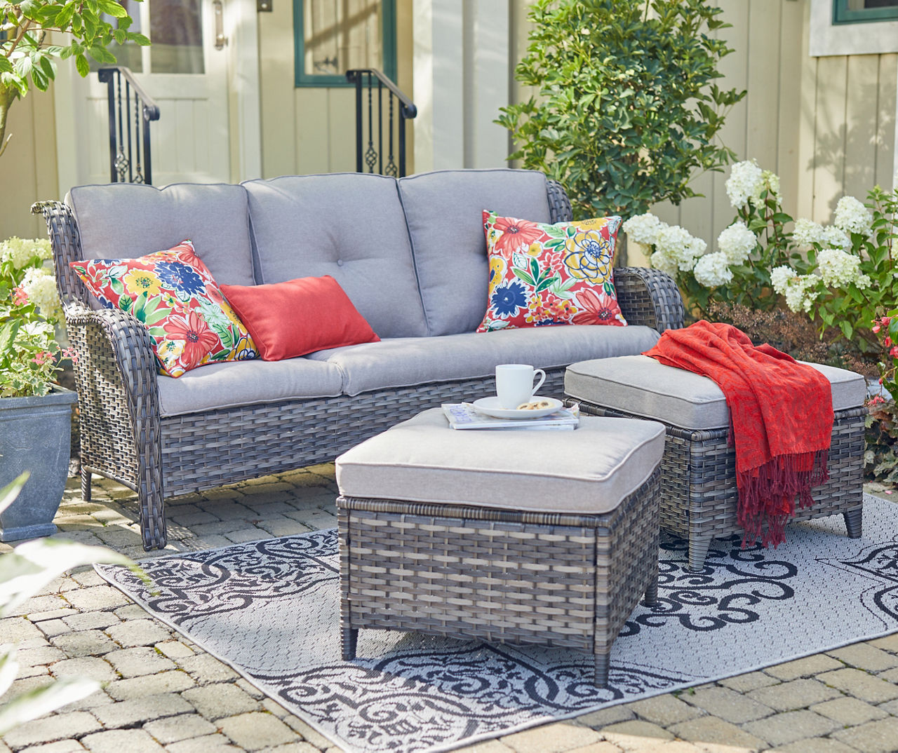 Big lots oakmont 5 piece online
