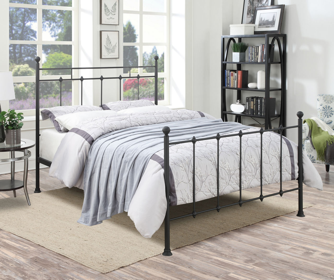 Queen bed online frame big lots