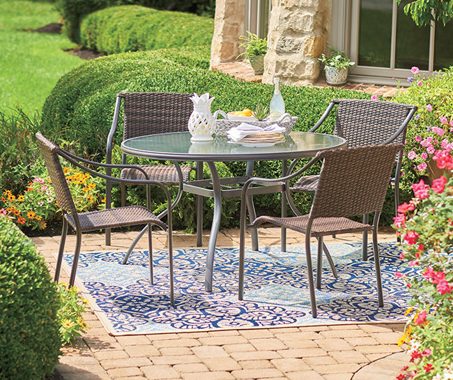 Big lots 2025 outdoor dining table