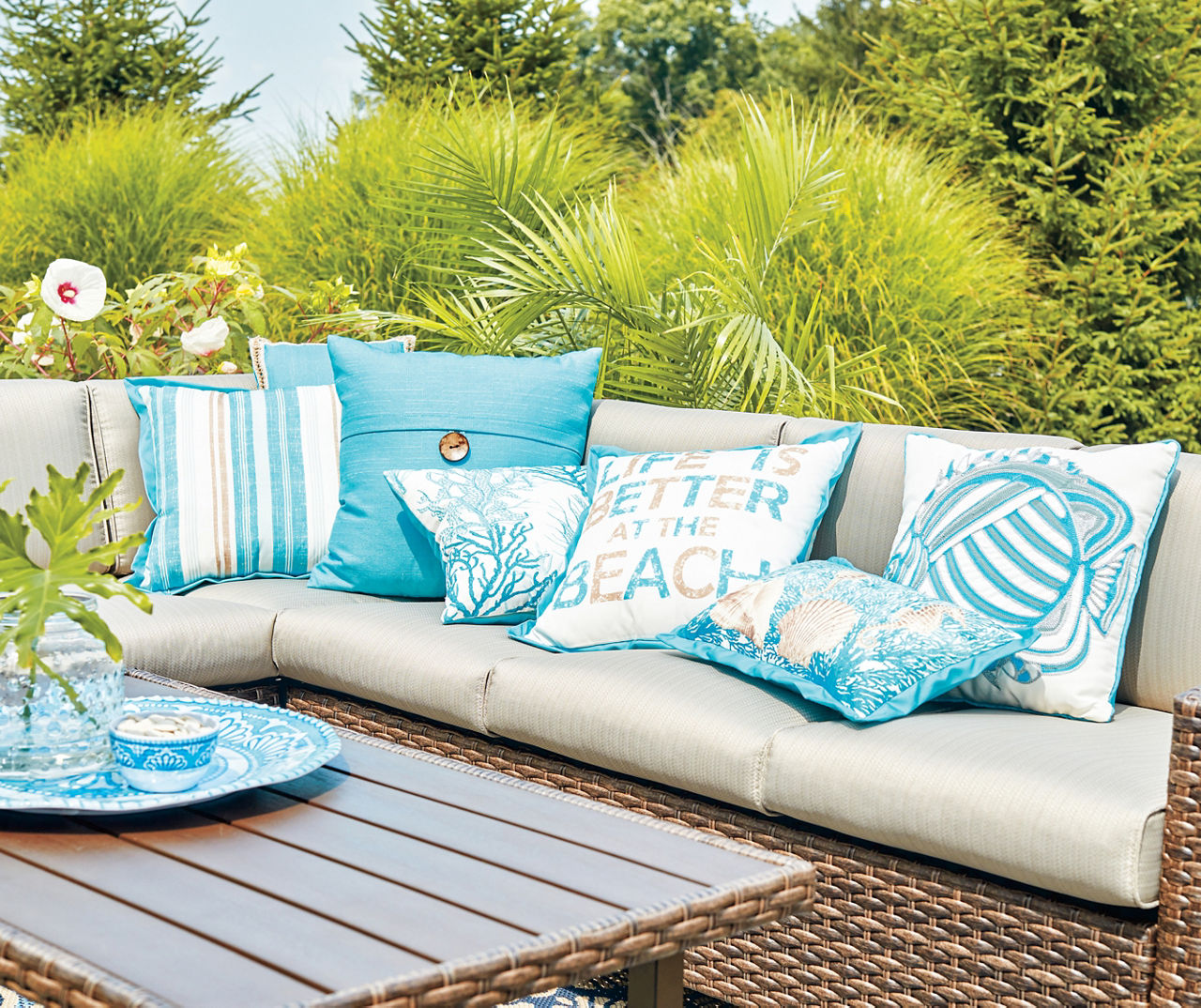 Discover great prices on throw pillows and decorative pillows