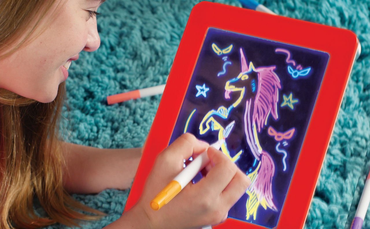 BuyOnline.lk - Magic Pad Light Up Drawing Pad Rs Rs 1,350/= ඔබේ