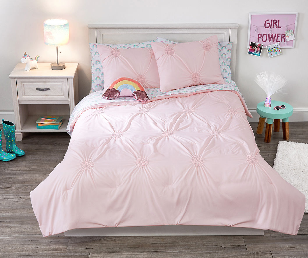 Girls pink comforter set deals