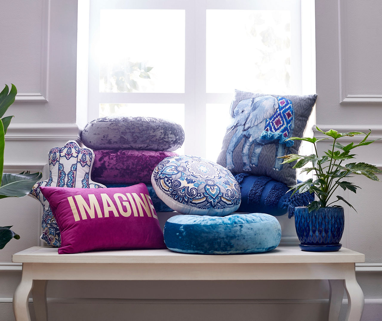 Crushed velvet throw store pillows