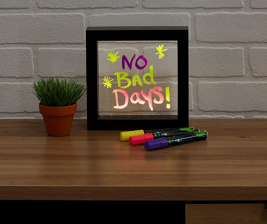 Dream Street Light-Up Message Board with Neon Markers