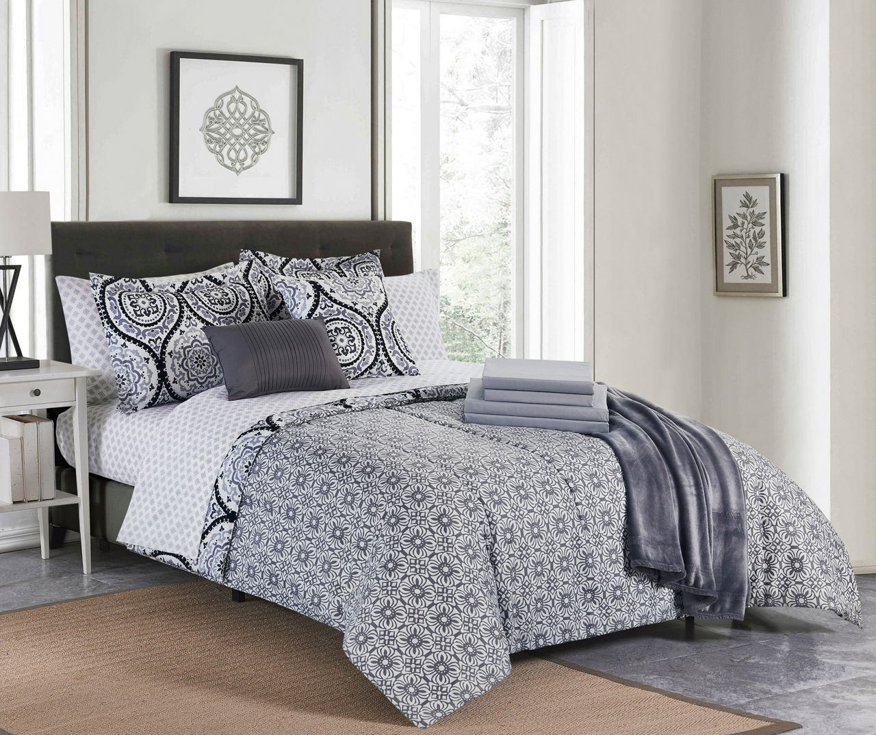 Black & White Rachel Queen 14-Piece Reversible Comforter Set
