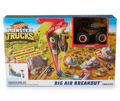 Monster Trucks Big Air Breakout Track Set with 1:64 Scale Loco Punk Diecast Vehicle