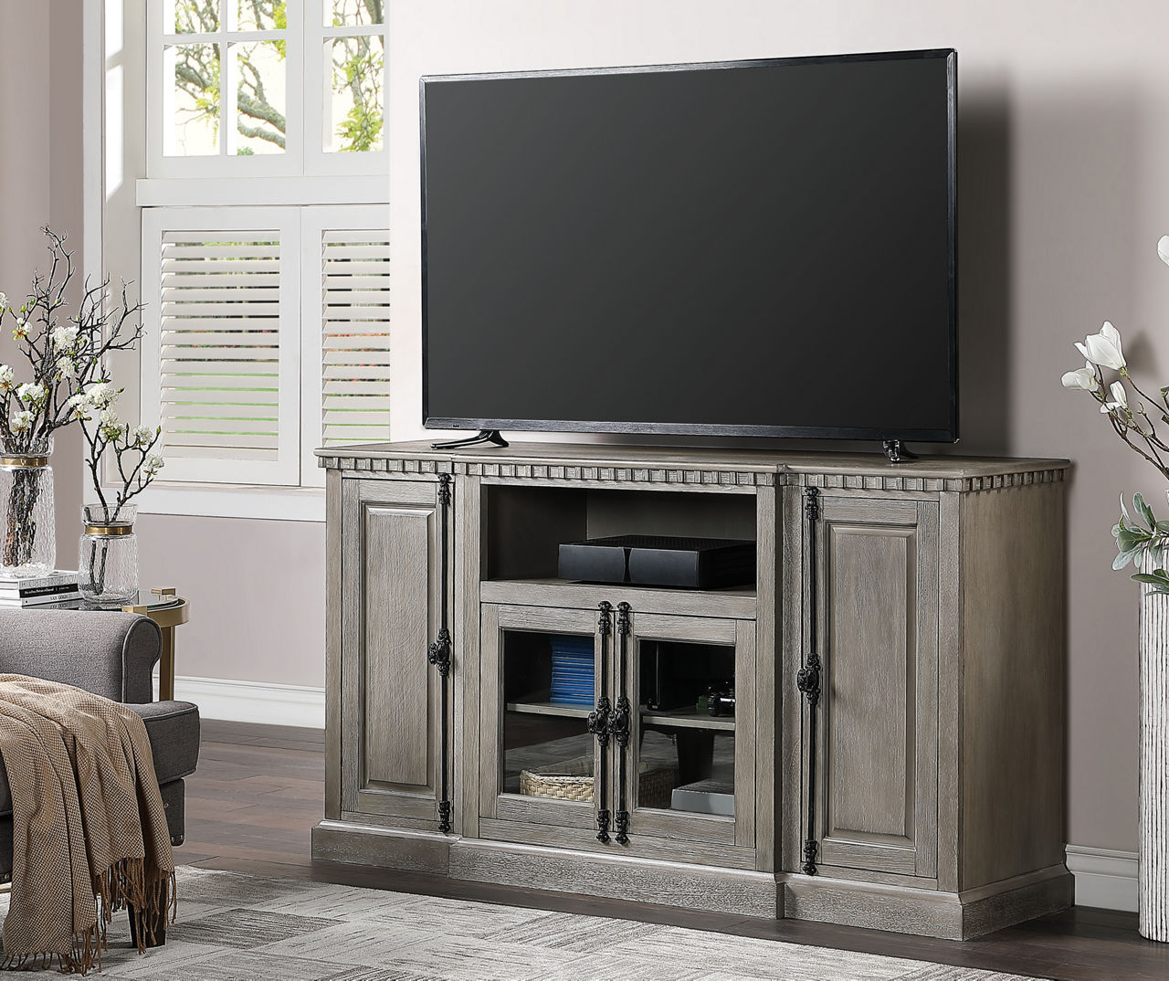 Haylend TV Stand - Large