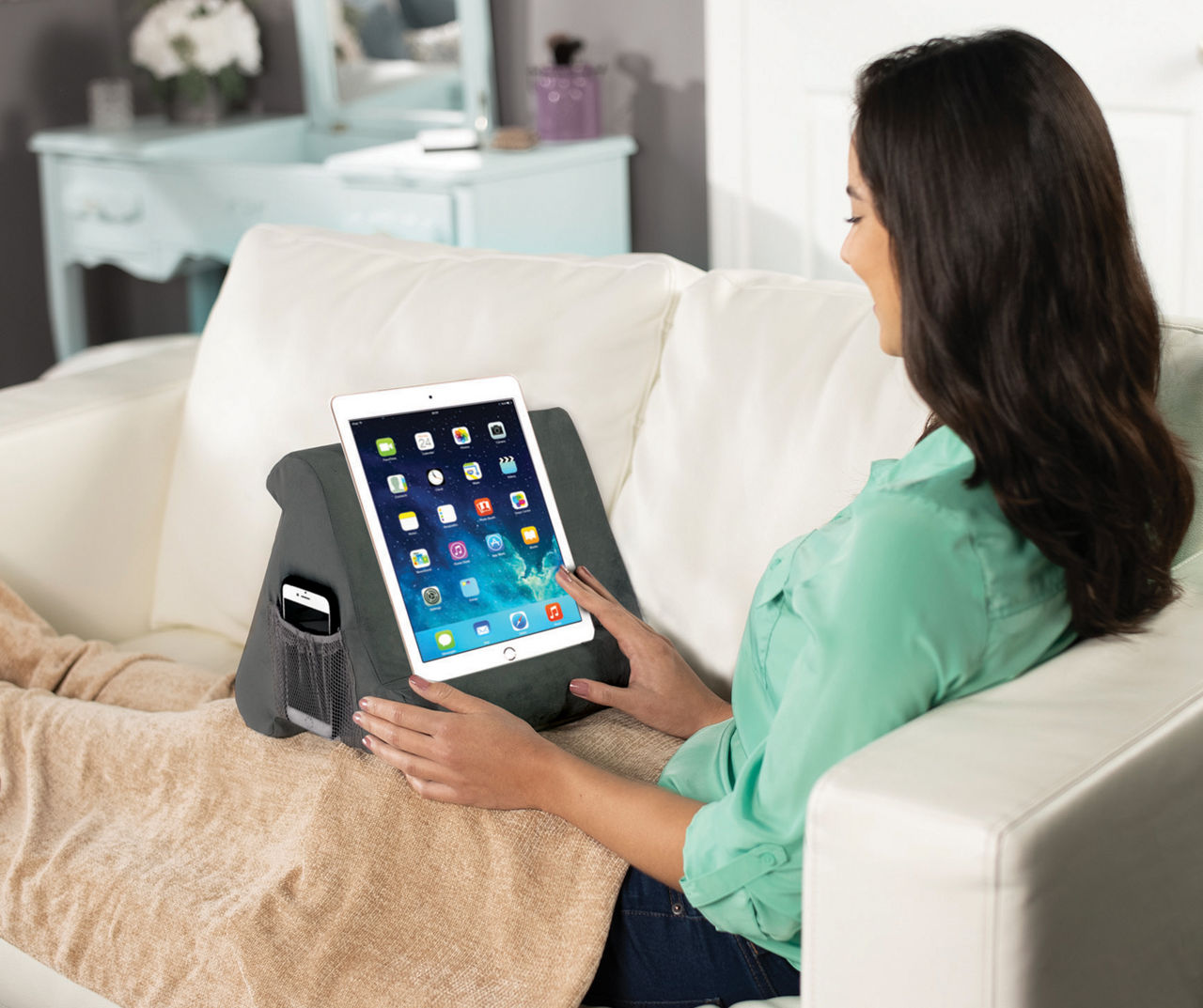 Tablet Pillow Stand