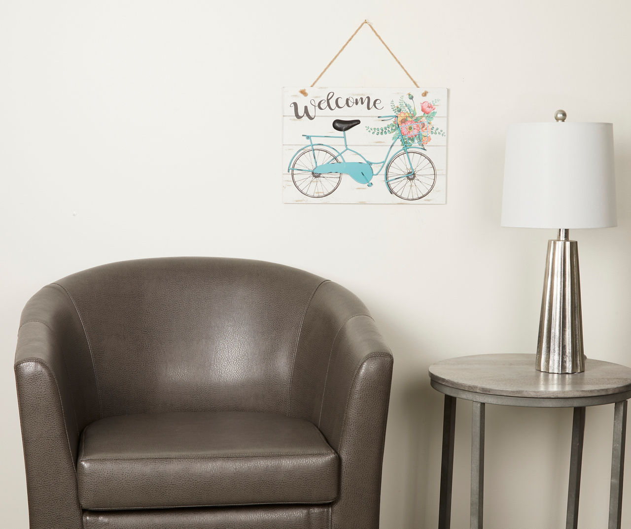 "Welcome" Bike Wood Slat Hanging Wall Decor
