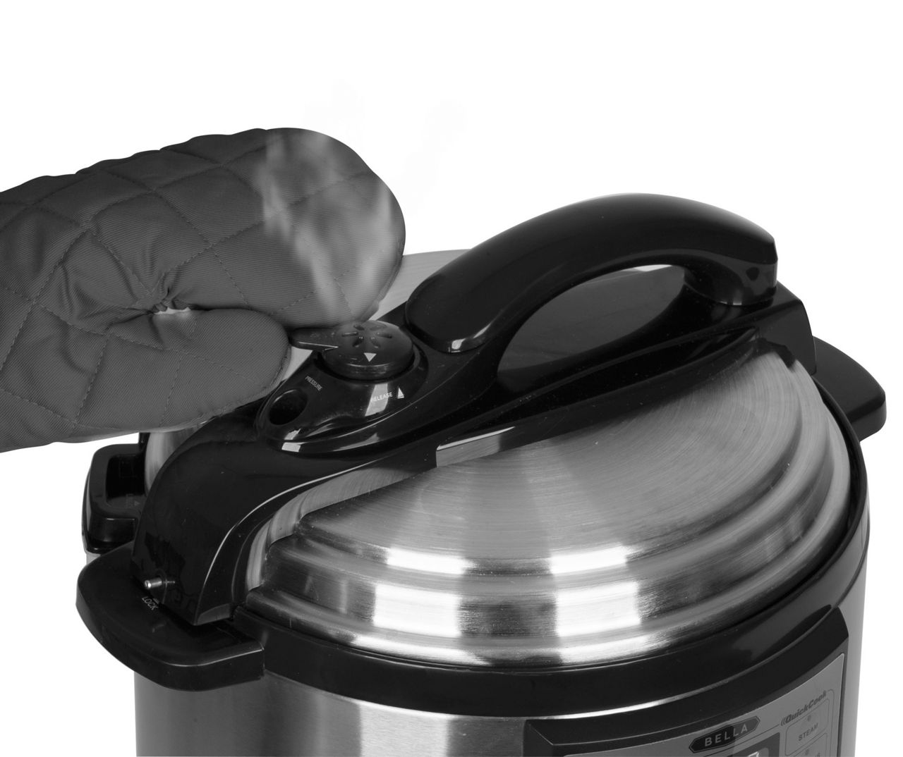 BELLA 6 Quart Locking Lid Slow Cookr - ONLINE ONLY