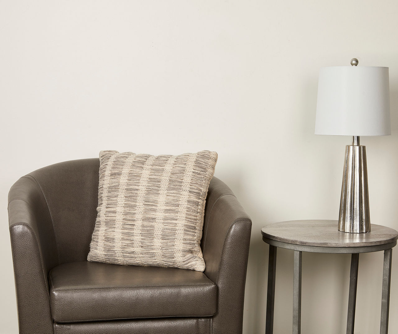 The 48 Best Throw Pillows Of 2022 Architectural Digest atelieryuwa