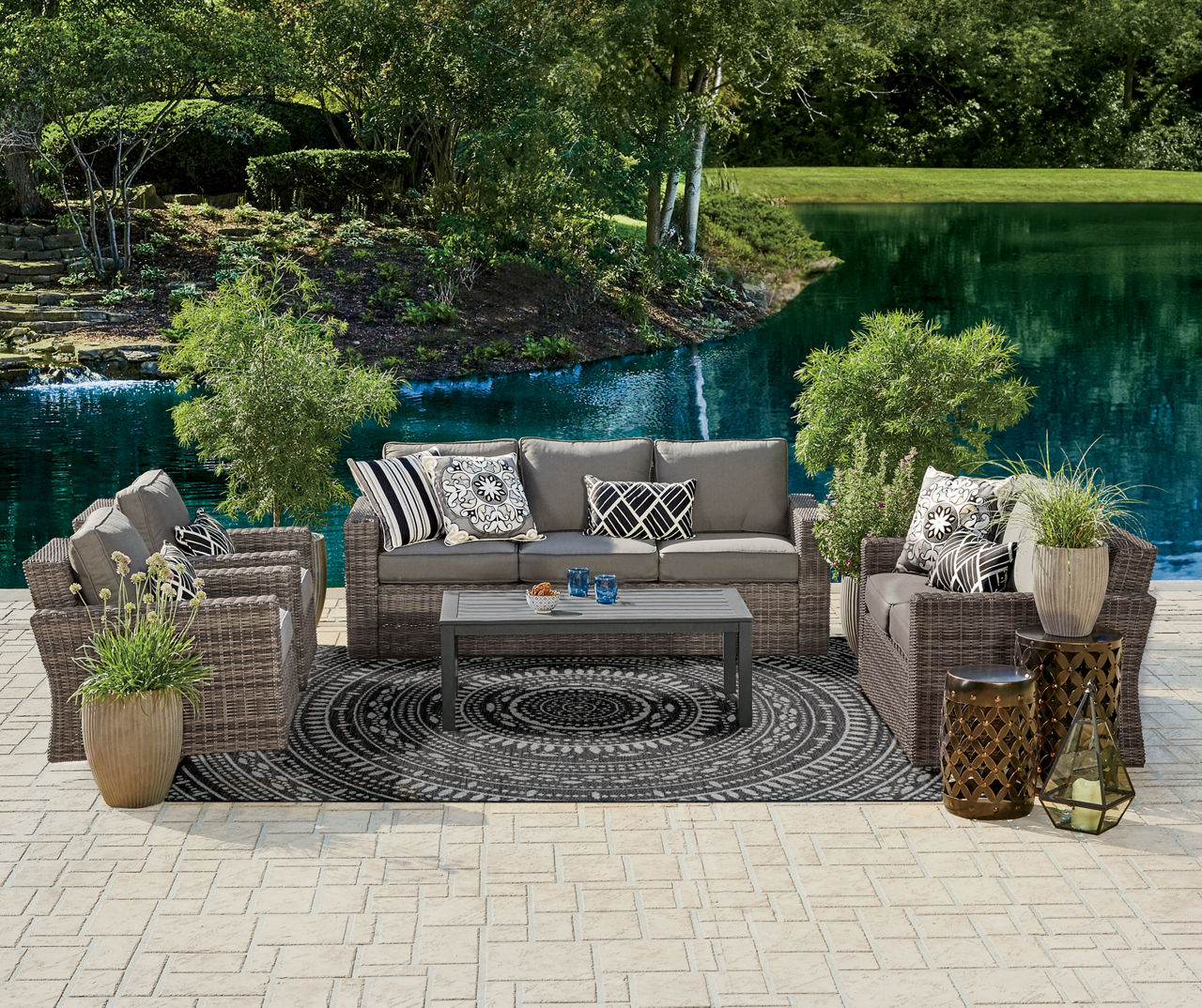 Big lots online broyhill patio