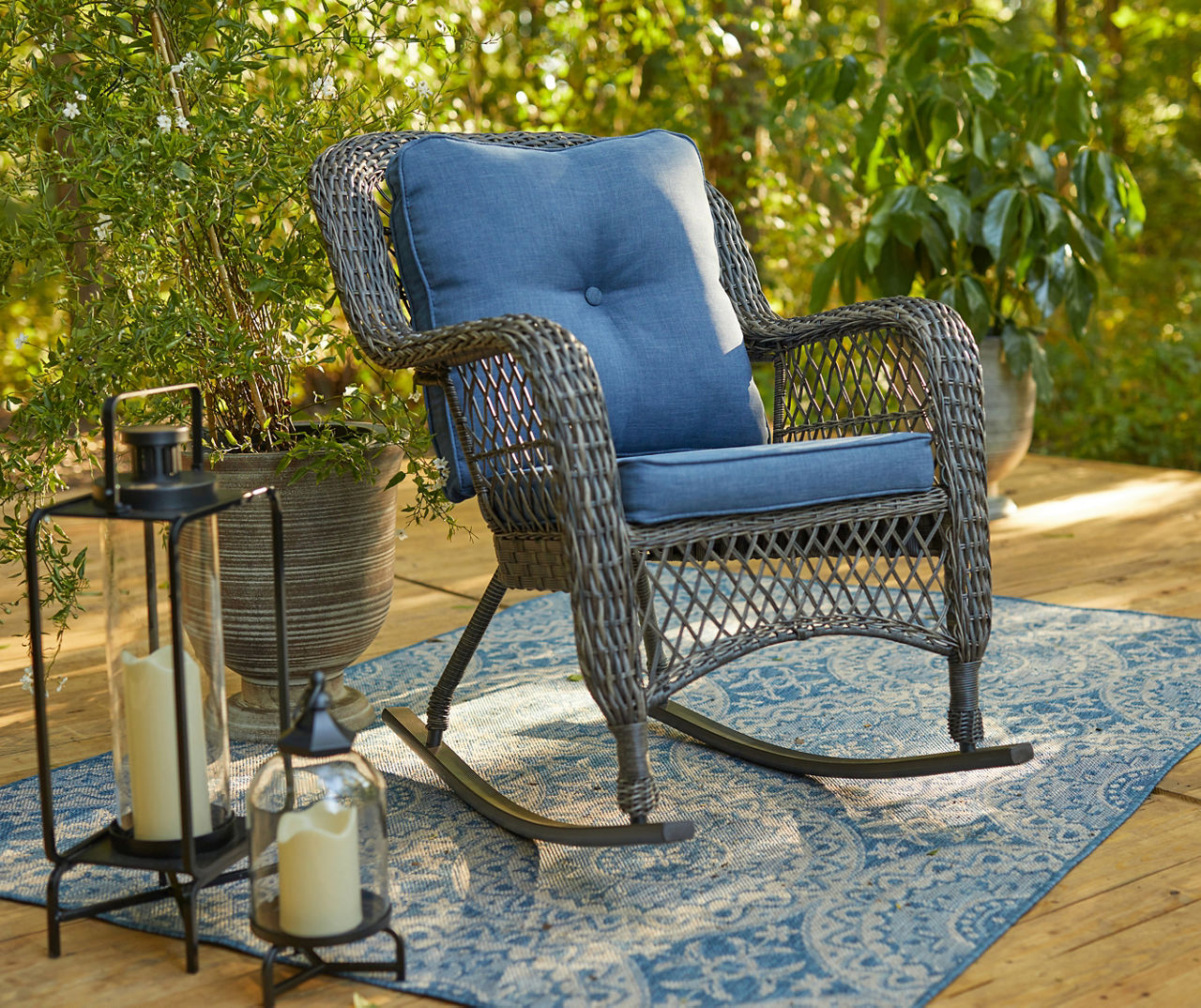 Wicker discount patio rockers