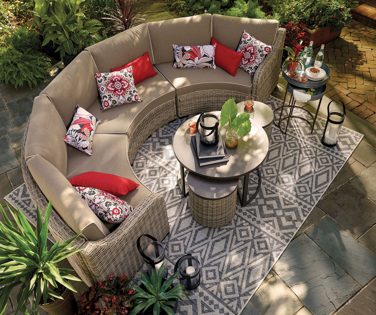 Broyhill Capilano Curved All-Weather Wicker Patio Sectional Sofa | Big Lots