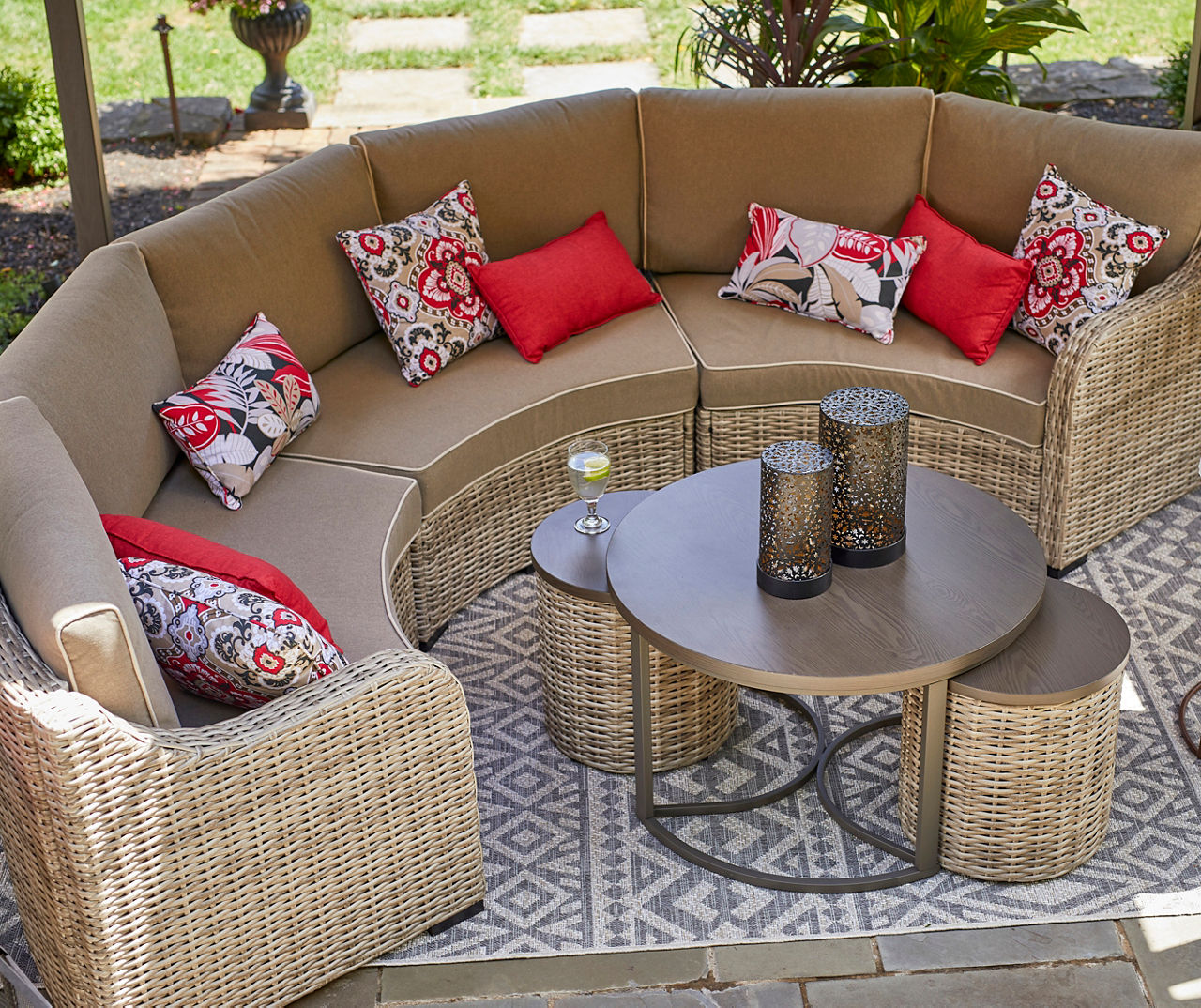 Curved outdoor hotsell sofa cushions