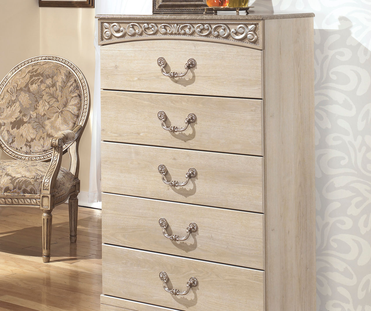 Комод Catalina, Ashley Furniture