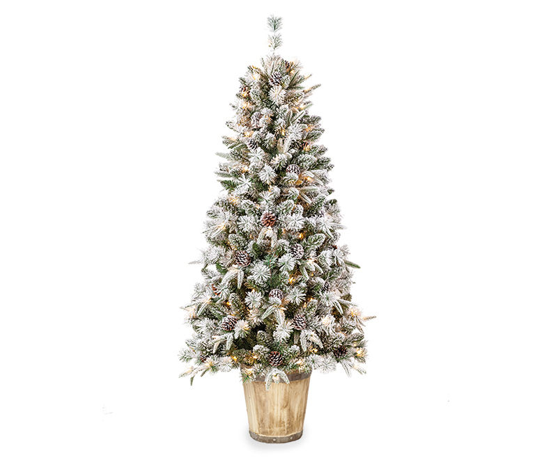 Winter Wonder Lane 5.5' Blitzen Flocked PreLit Artificial Christmas