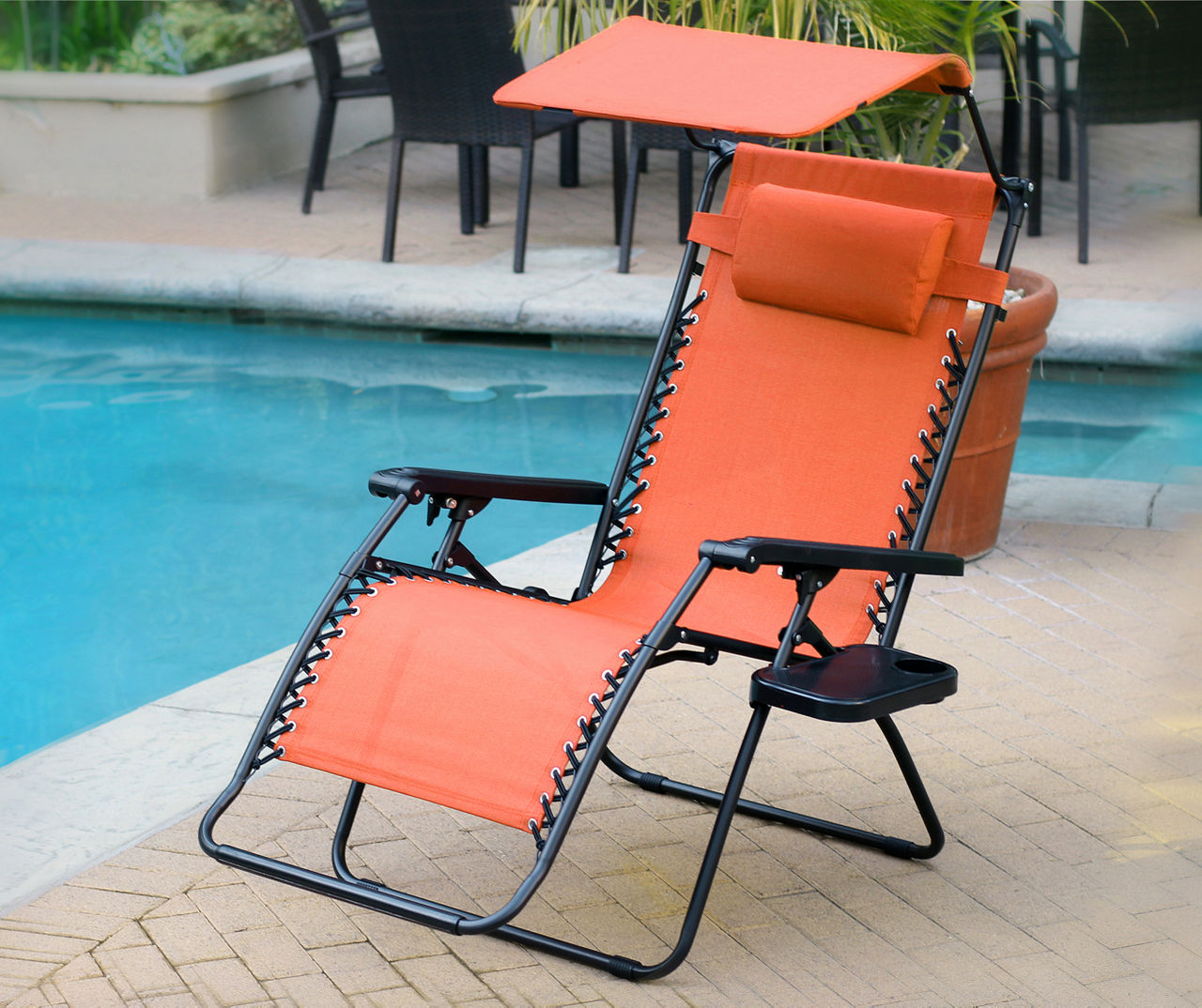 Folding chair with store sunshade