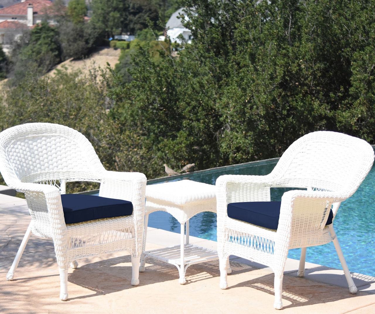 White 3-Piece Patio All-Weather Wicker Chat Set with Midnight Blue Cushions