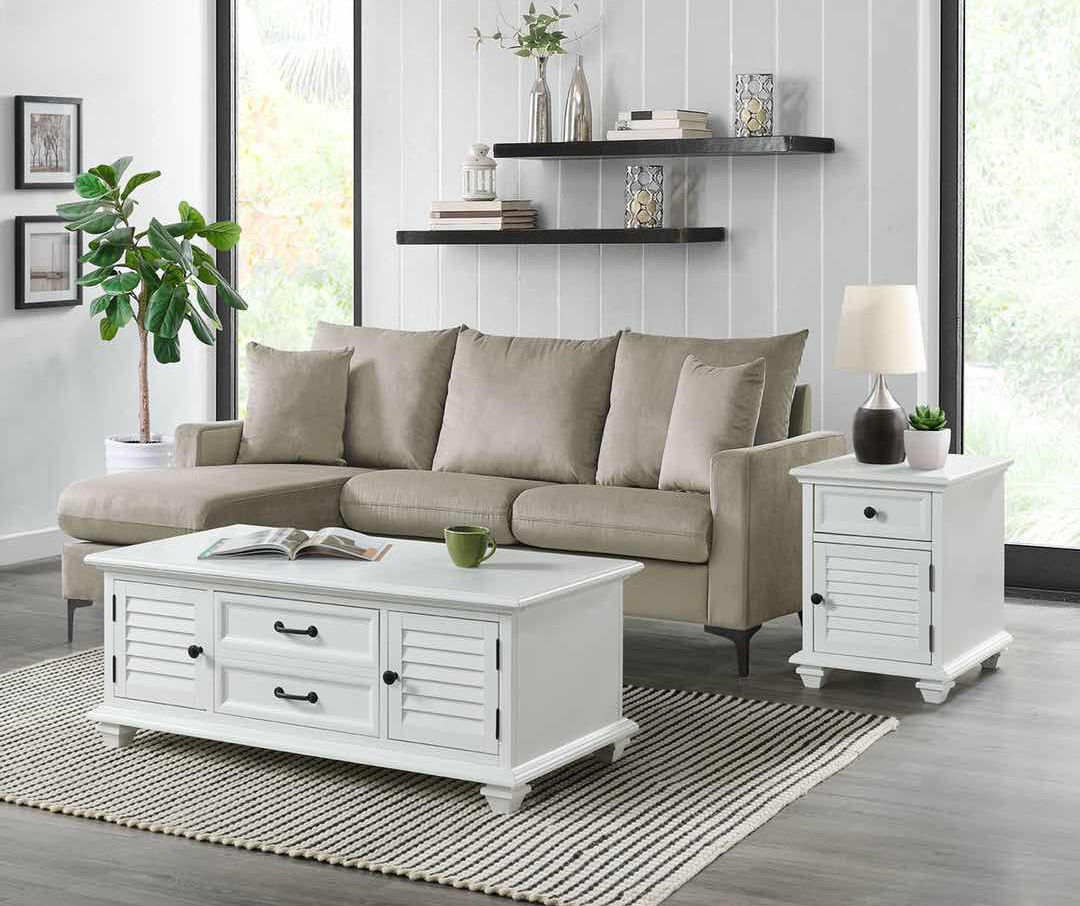 Broyhill charleston outlet coffee table