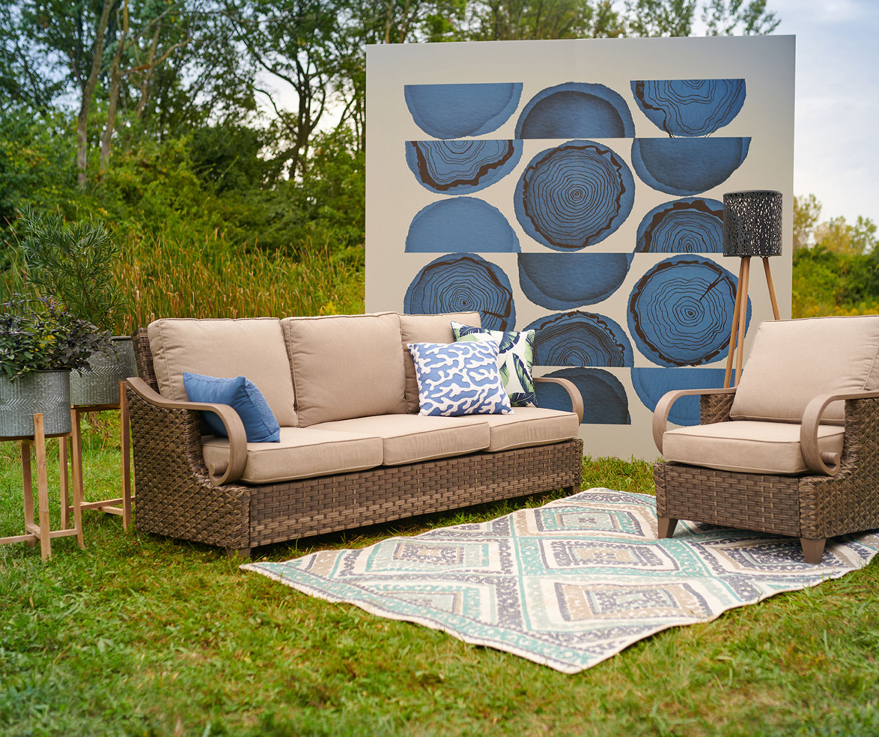 Broyhill Eastlake 4-Piece Cushioned Patio Seating Set