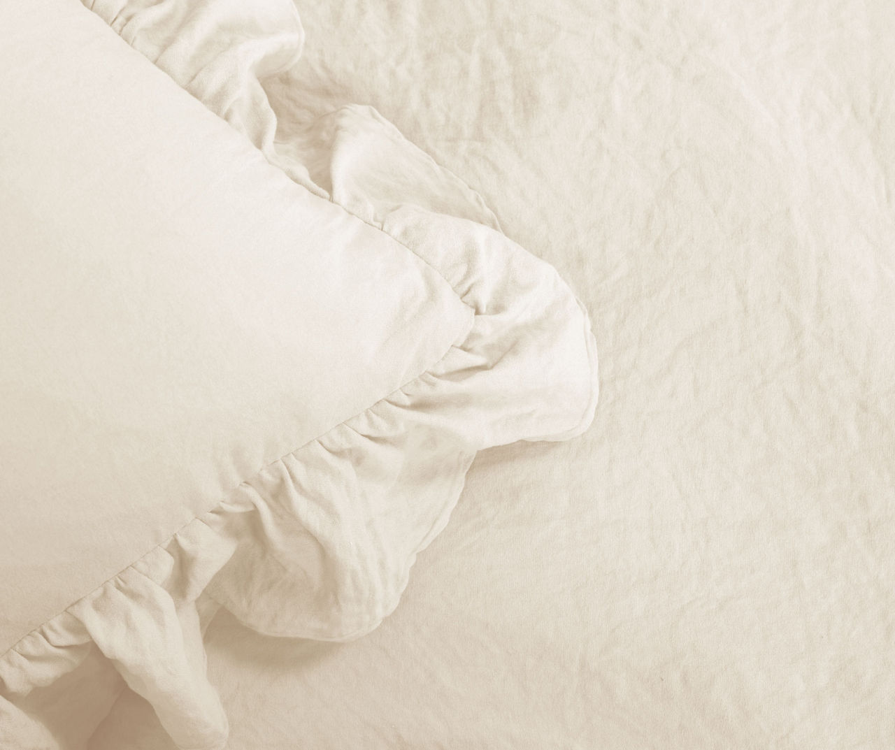 Reyna Ivory King 3-Piece Comforter Set
