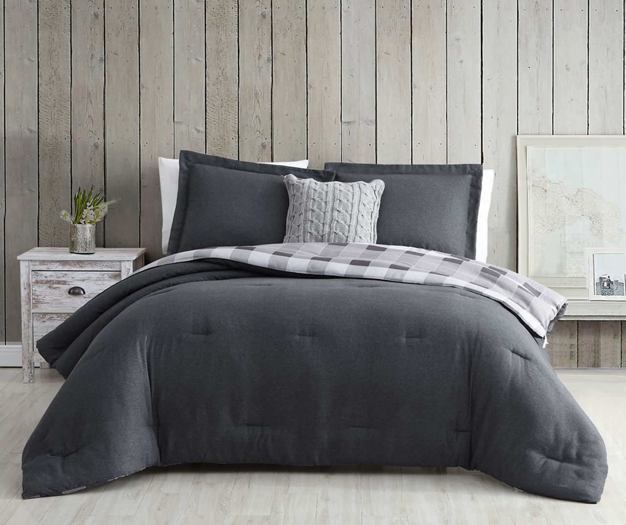 Greystone Charcoal Queen Reversible 4-Piece Comforter Set | Big Lots