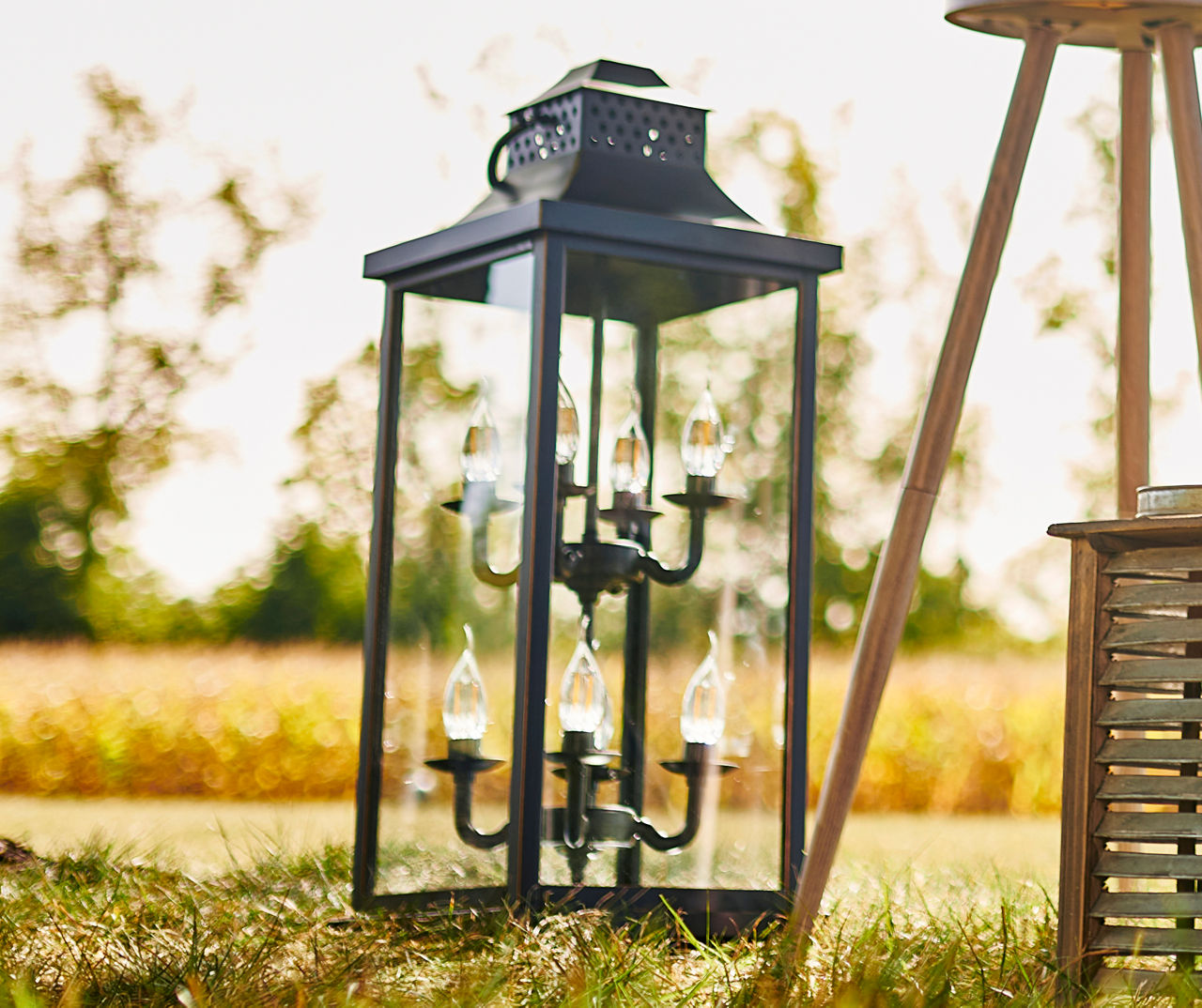 12.4 Battery Powered Outdoor Lantern August Grove