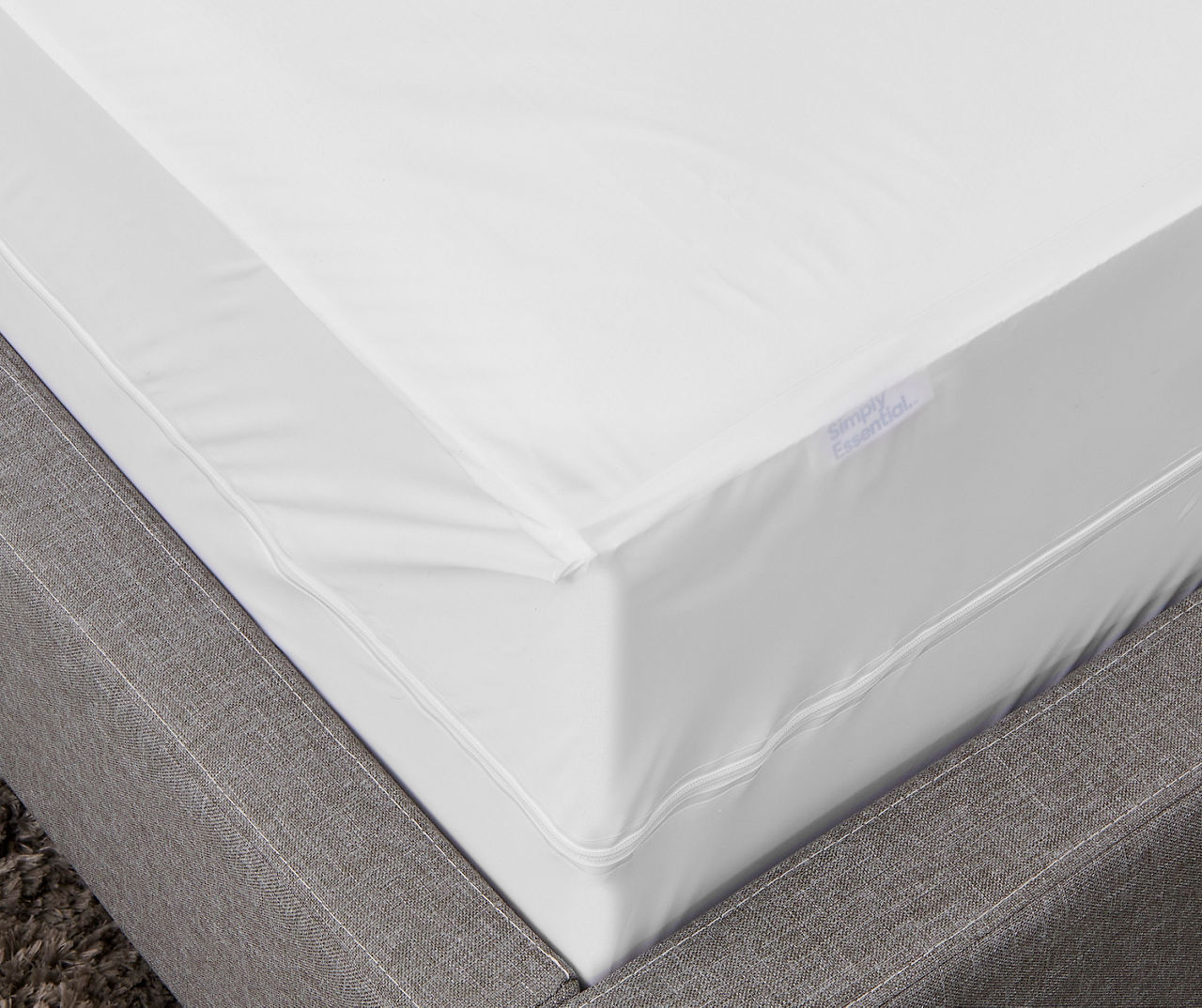 Heavy Duty Zippered Waterproof Mattress Protector- Full Size