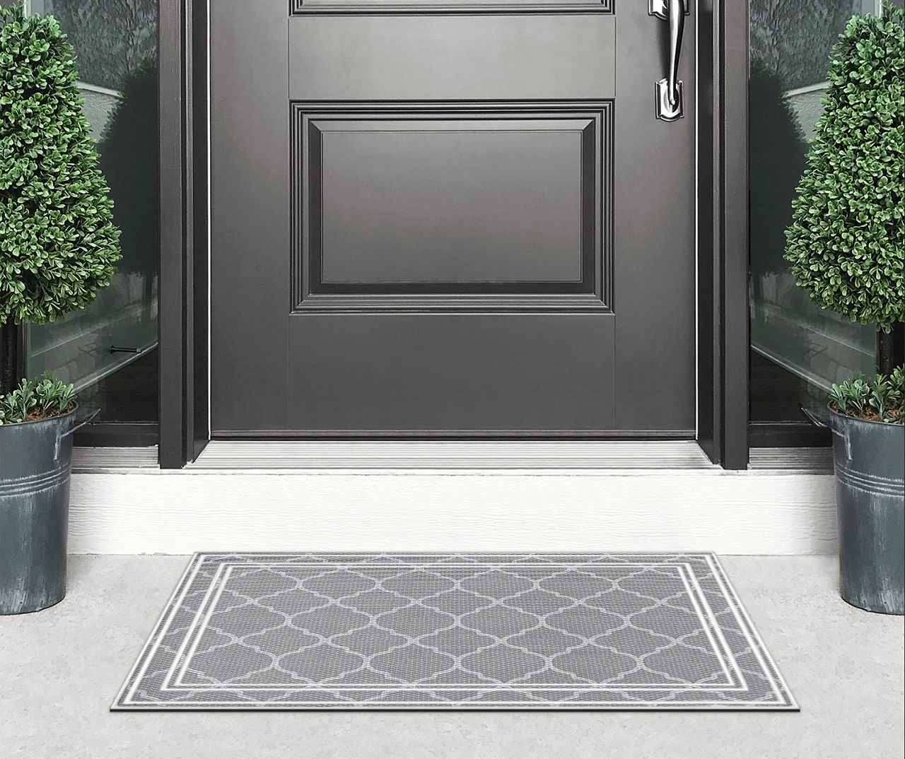 Wyndham Quatrefoil Doormat - Gray - 24 x 36 - Each