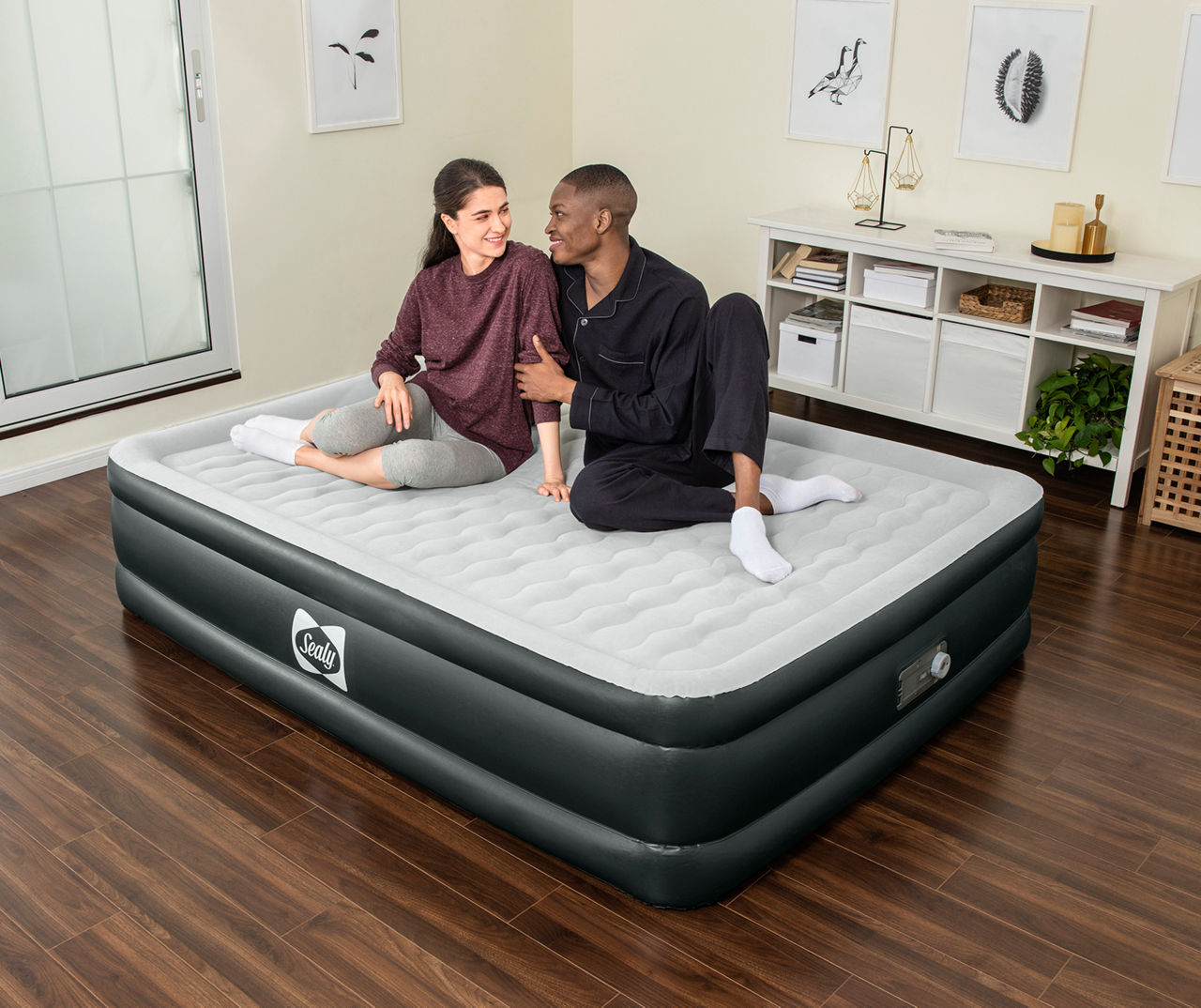 Sealy 94054E-BW Tritech 18 Inch Queen Air Mattress