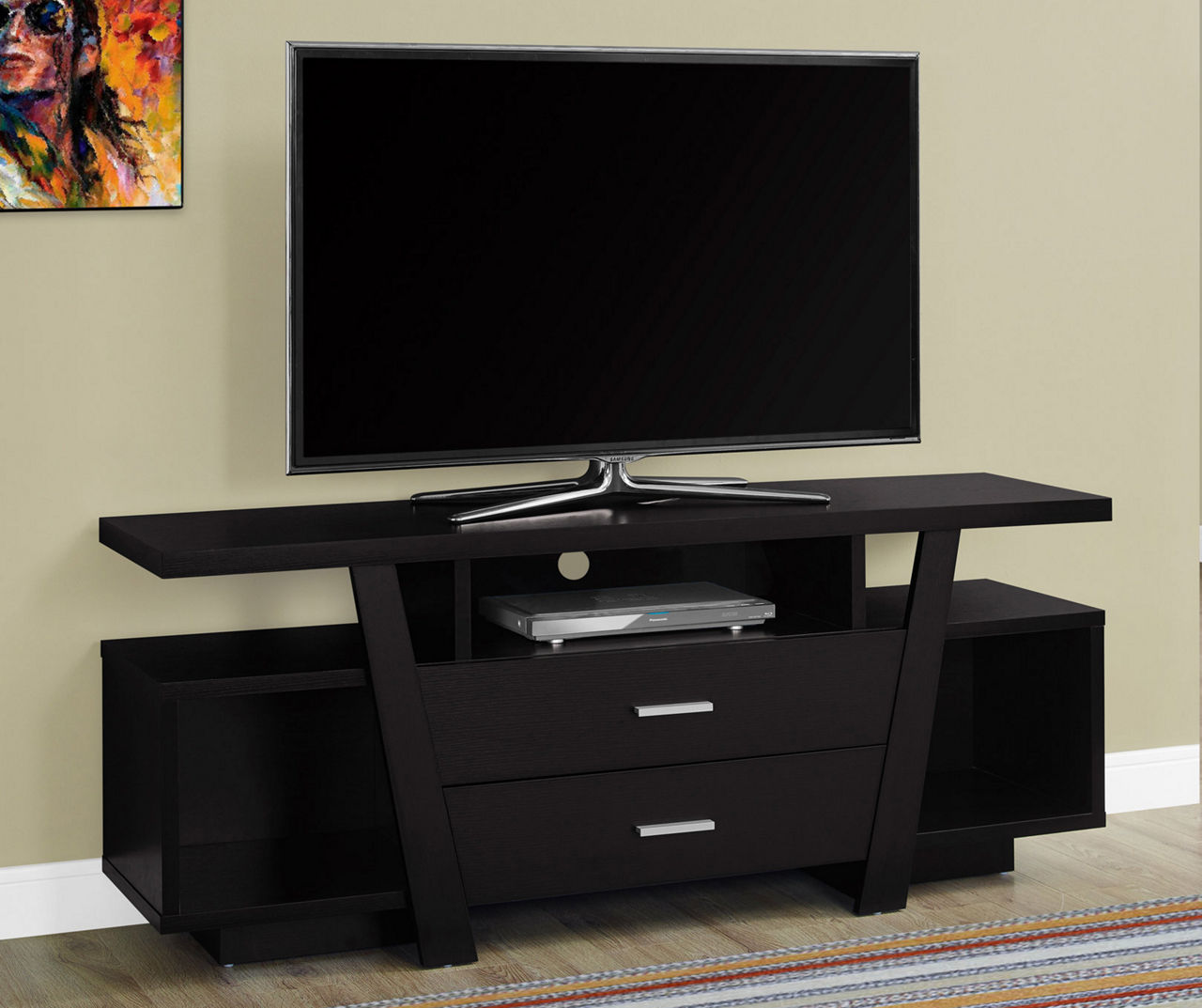 Black Price Furniture - Televisor 19 pulgadas $99.00