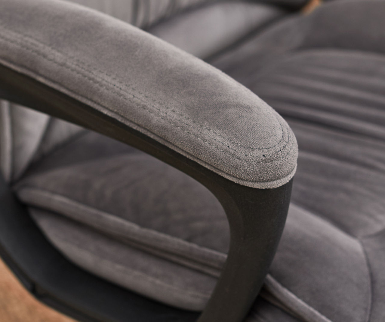 Gray & Black Executive Office Chair