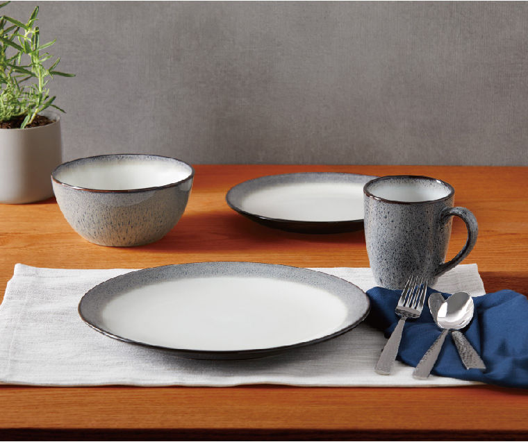 Big 2025 lots dinnerware