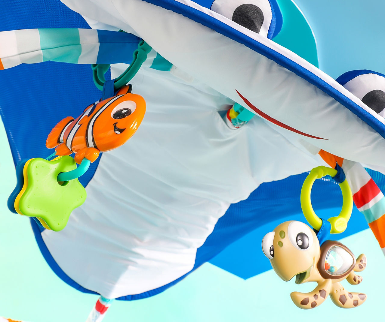 Finding best sale nemo playmat