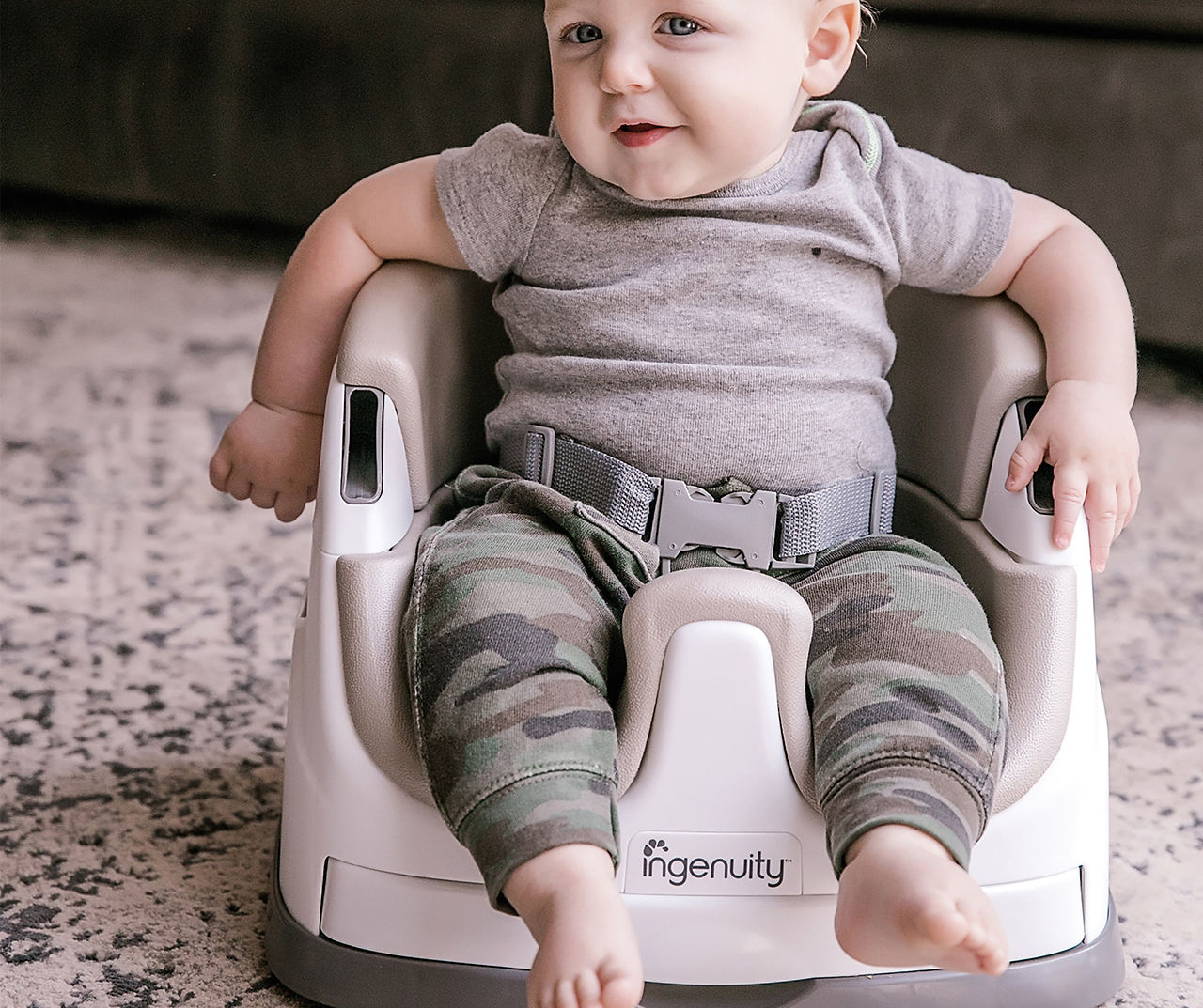 Ingenuity Baby Base 2-in-1 Booster Feeding & Floor Seat with Self-Storing  Tray, Cashmere
