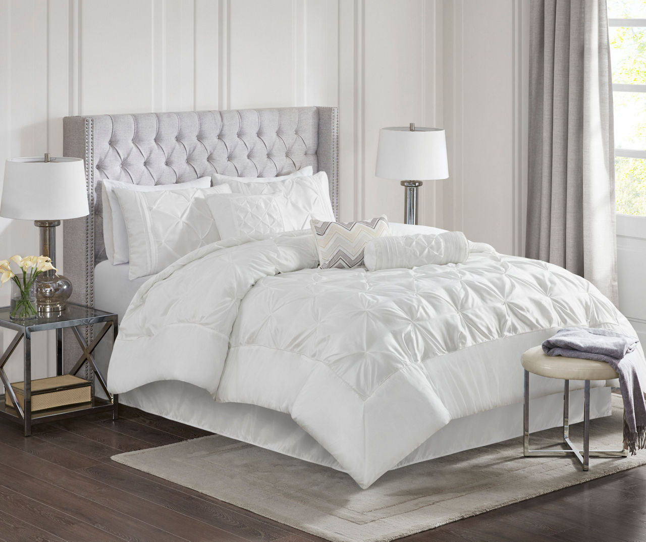 Piedmont White Tufted Full 7-Piece Comforter Set