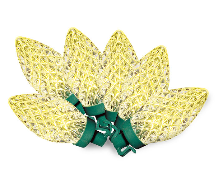 Winter Wonder Lane Diamond Cut LED C9 Light Wheel Set with Green Wire